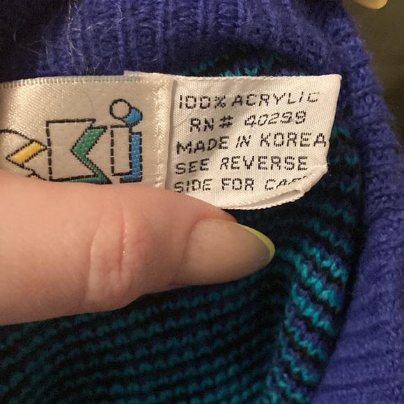 Ricki divis of miss Erika 80s sweater - Picture 6 of 6